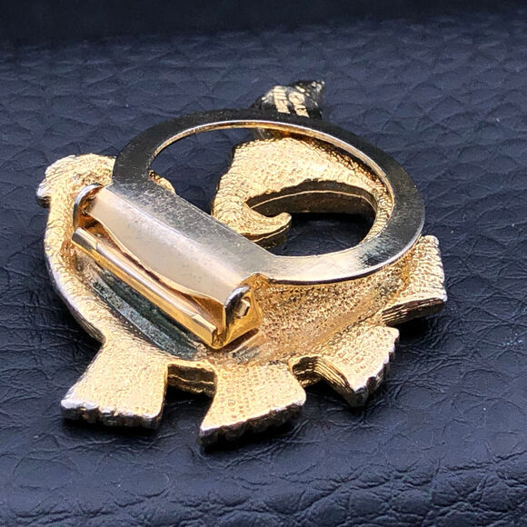 Vintage Elizabeth Morrey Scarf Clip Figural Koi Goldfish Gold Tone Hinged Clasp - Picture 6 of 8